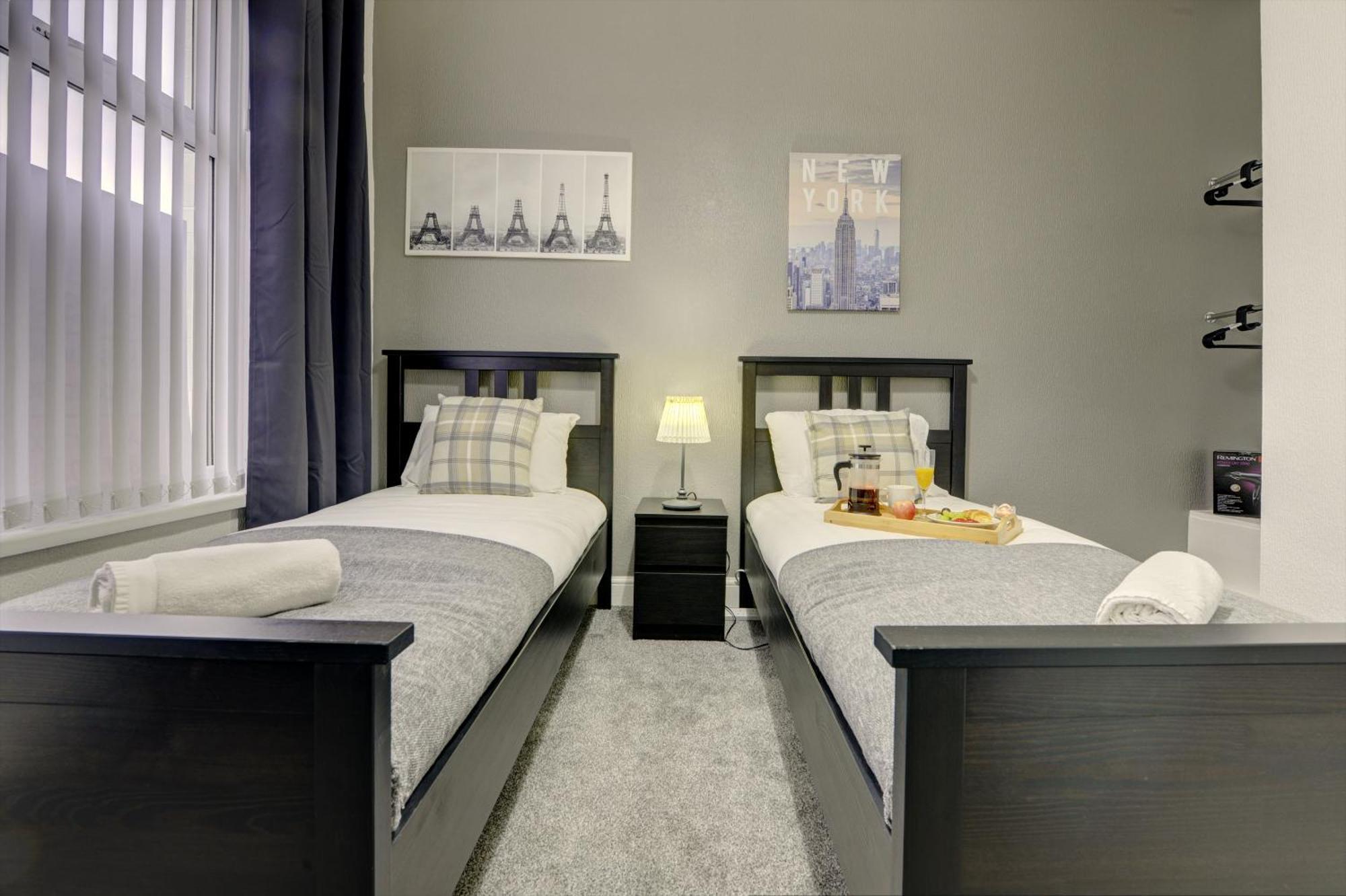 Modern 2Br Gem I Free Parking I Sleeps 5 Vila Coventry Exterior foto
